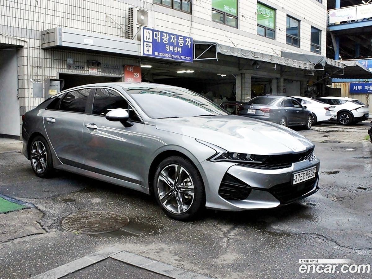 Kia K5 Mk3