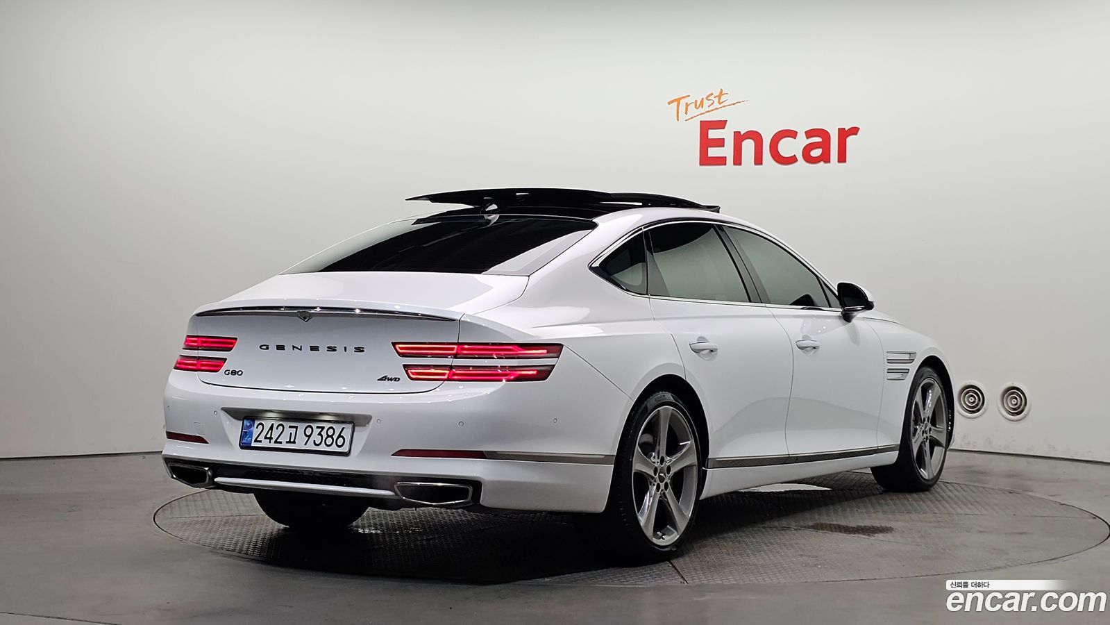 Genesis G80