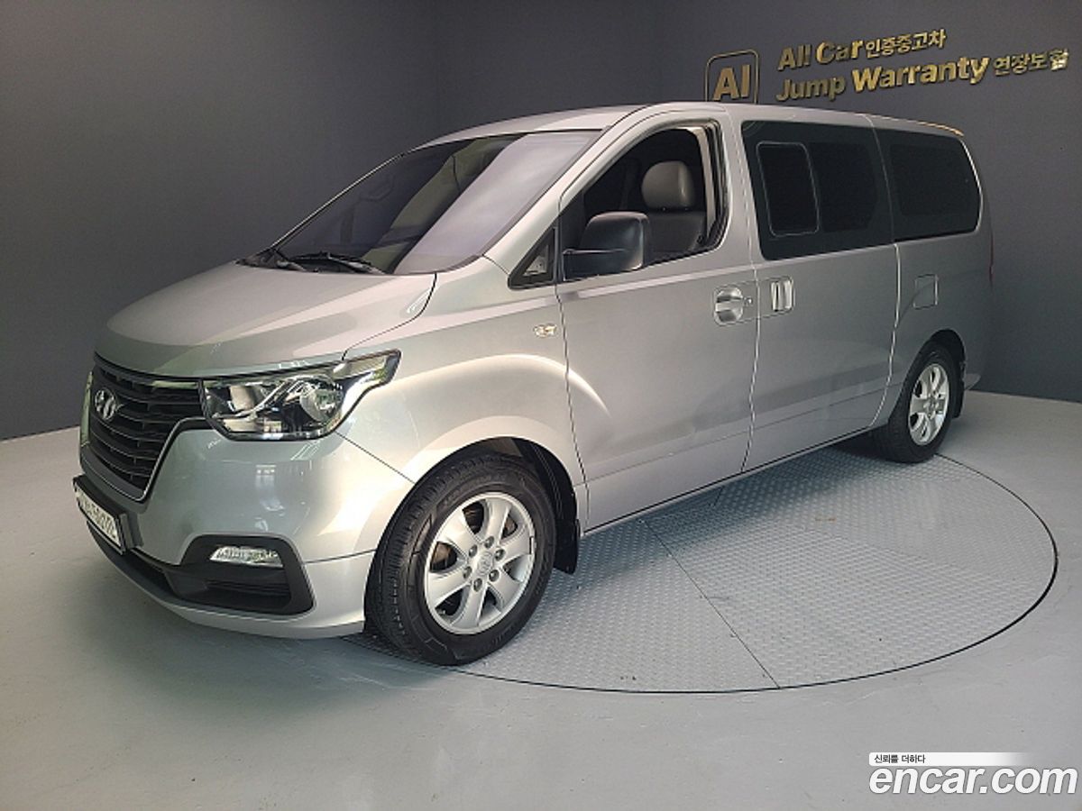 Hyundai Starex