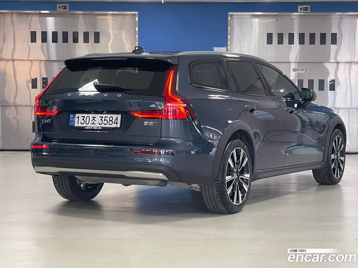 Volvo V60 Cross Country Mk2