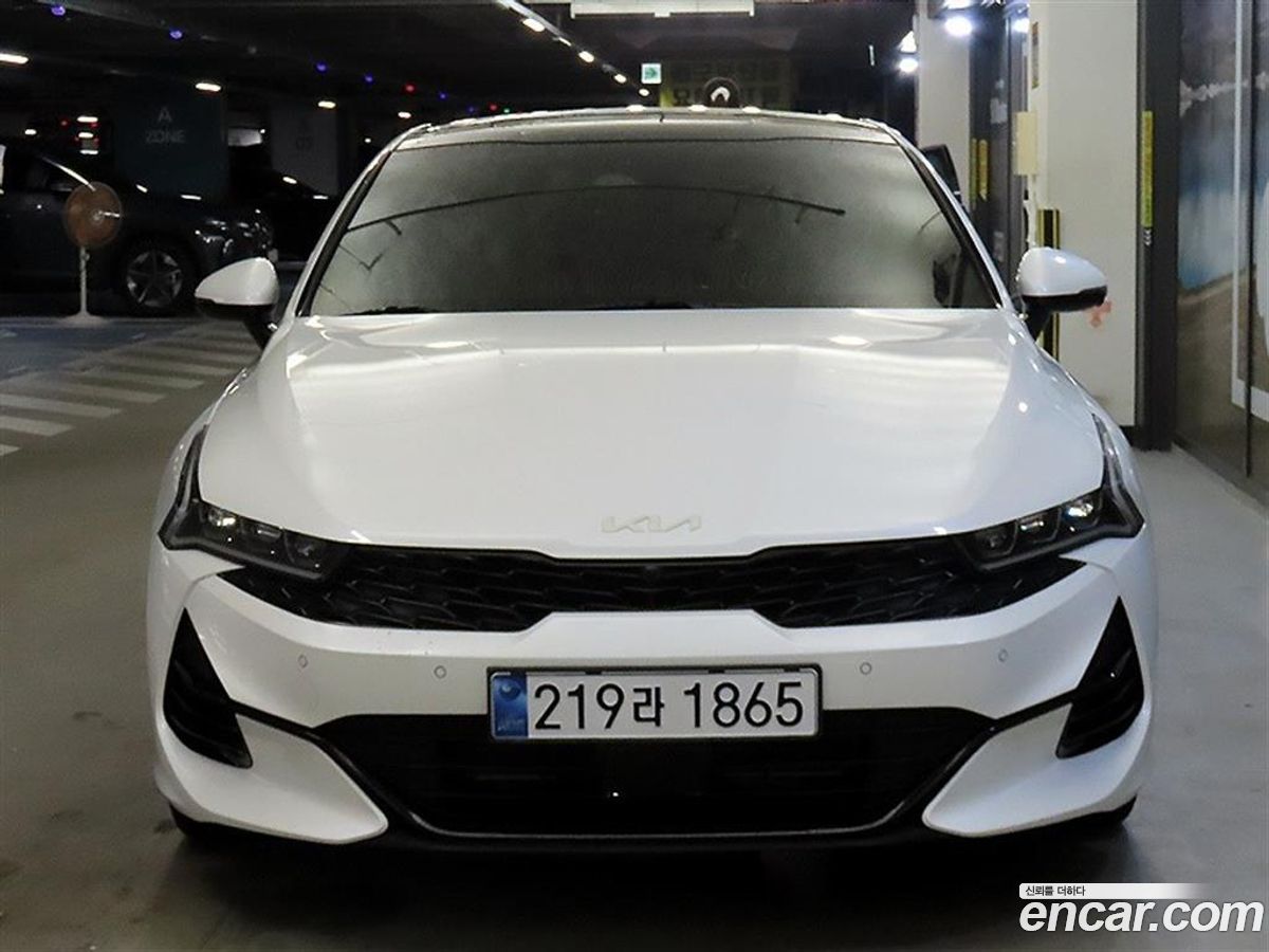 Kia K5 Mk3