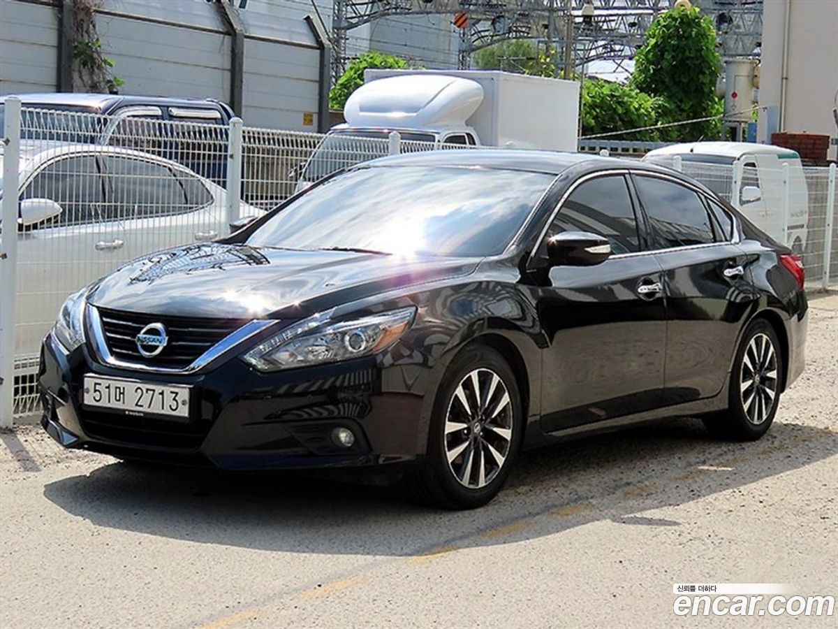 Nissan Altima