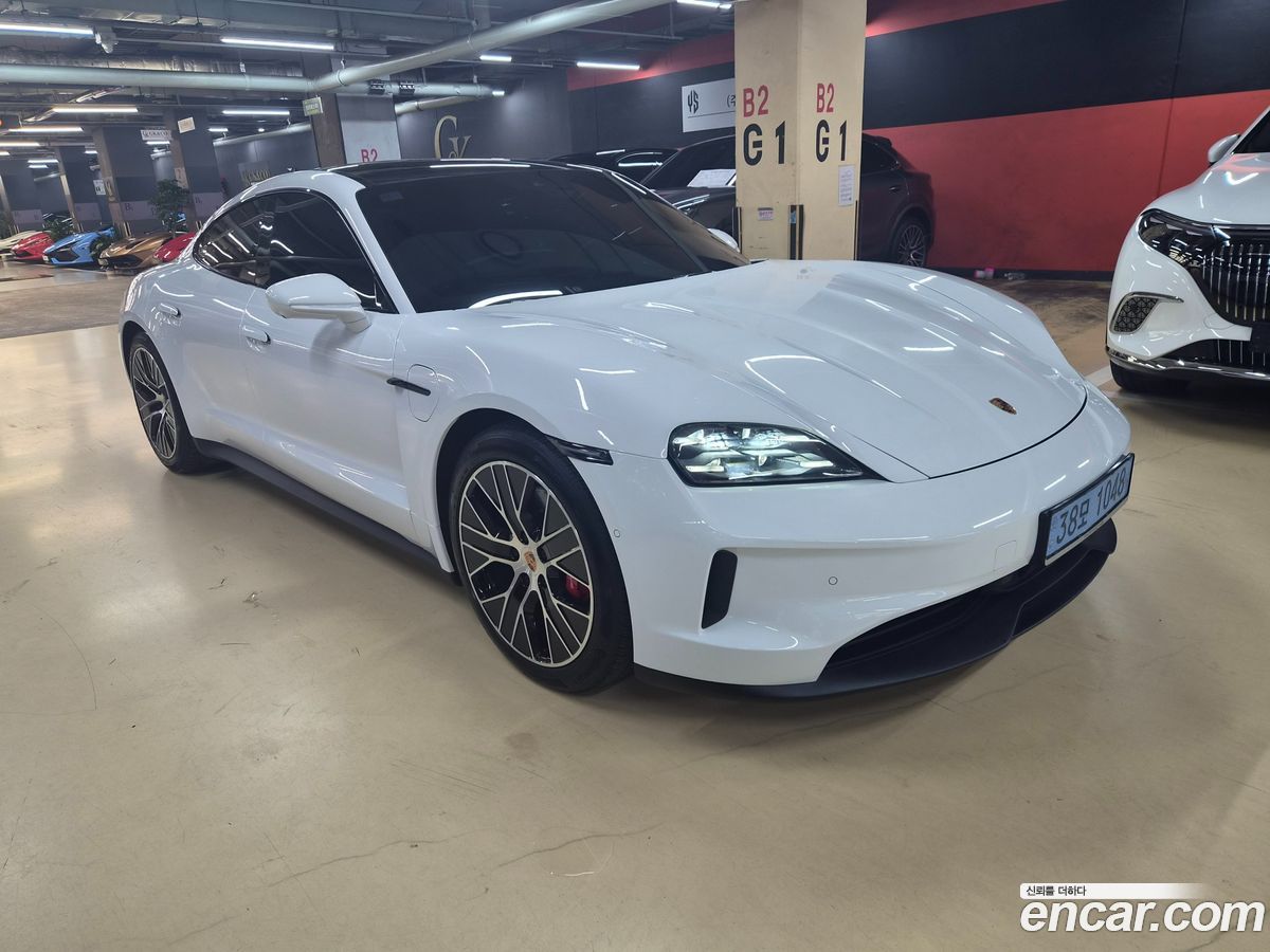 Porsche Taycan