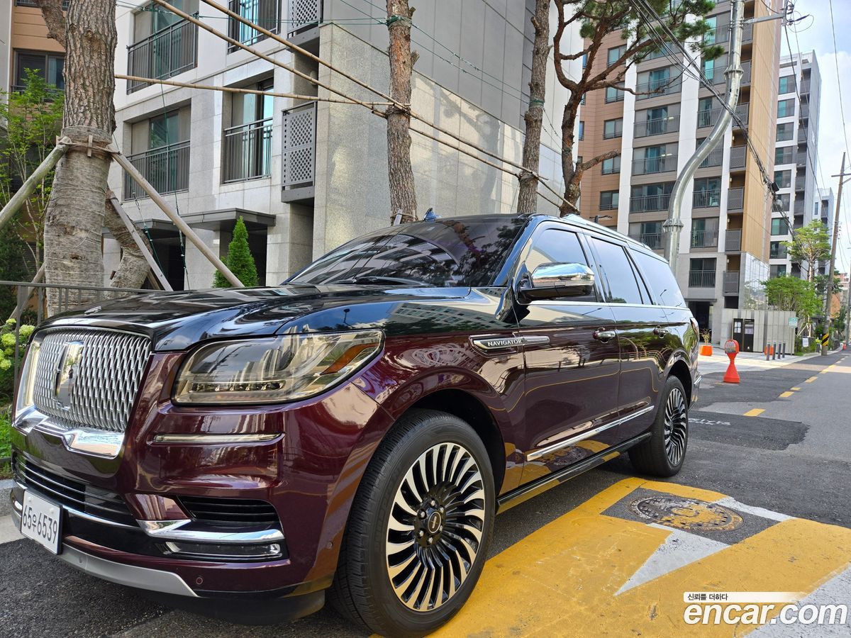 Lincoln Navigator Mk4