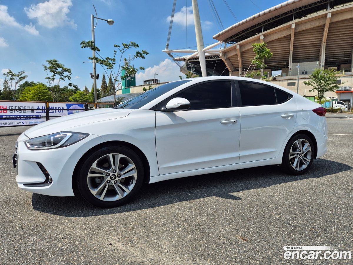 Hyundai AVANTE