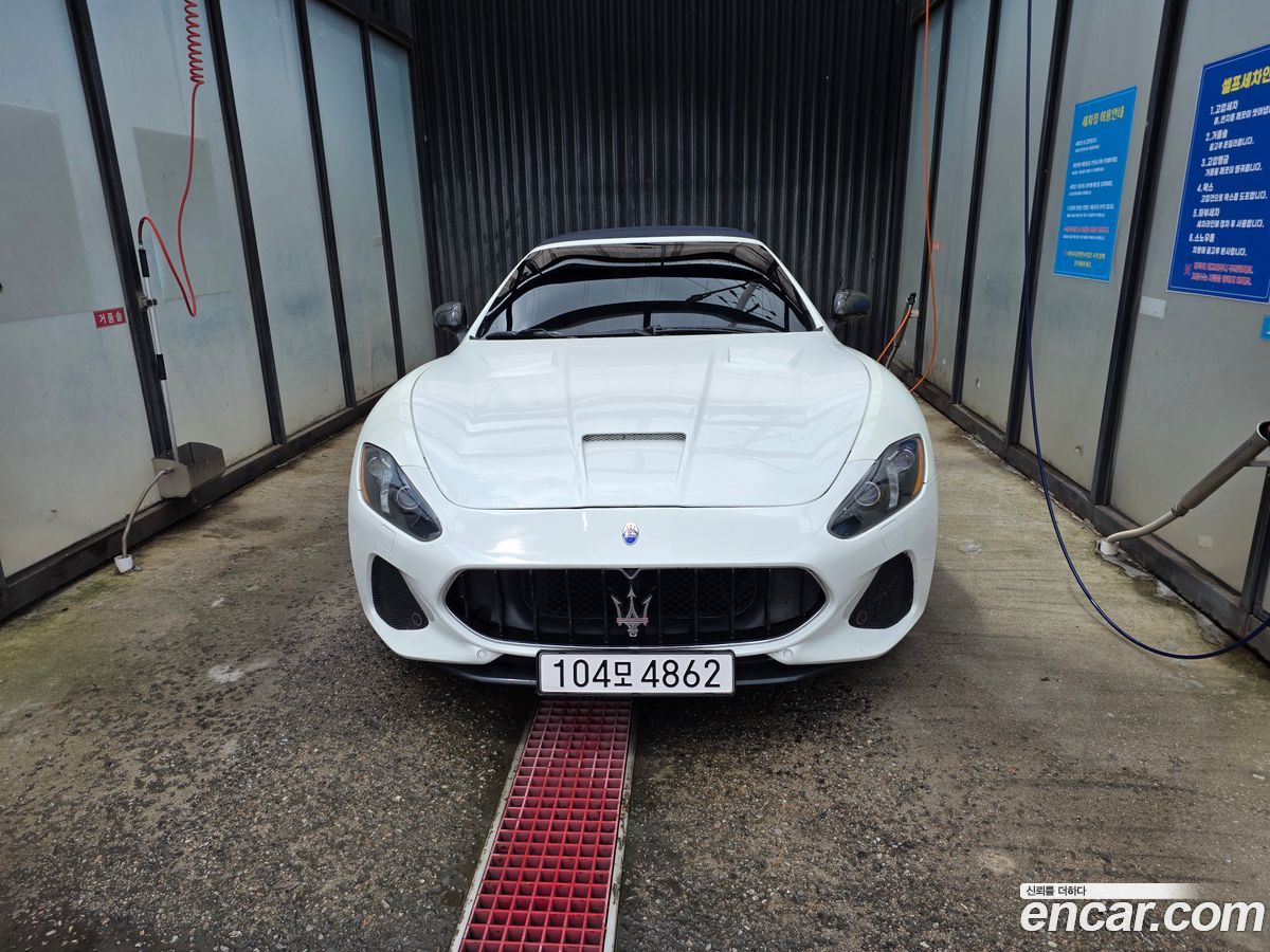 Maserati Gran Cabrio