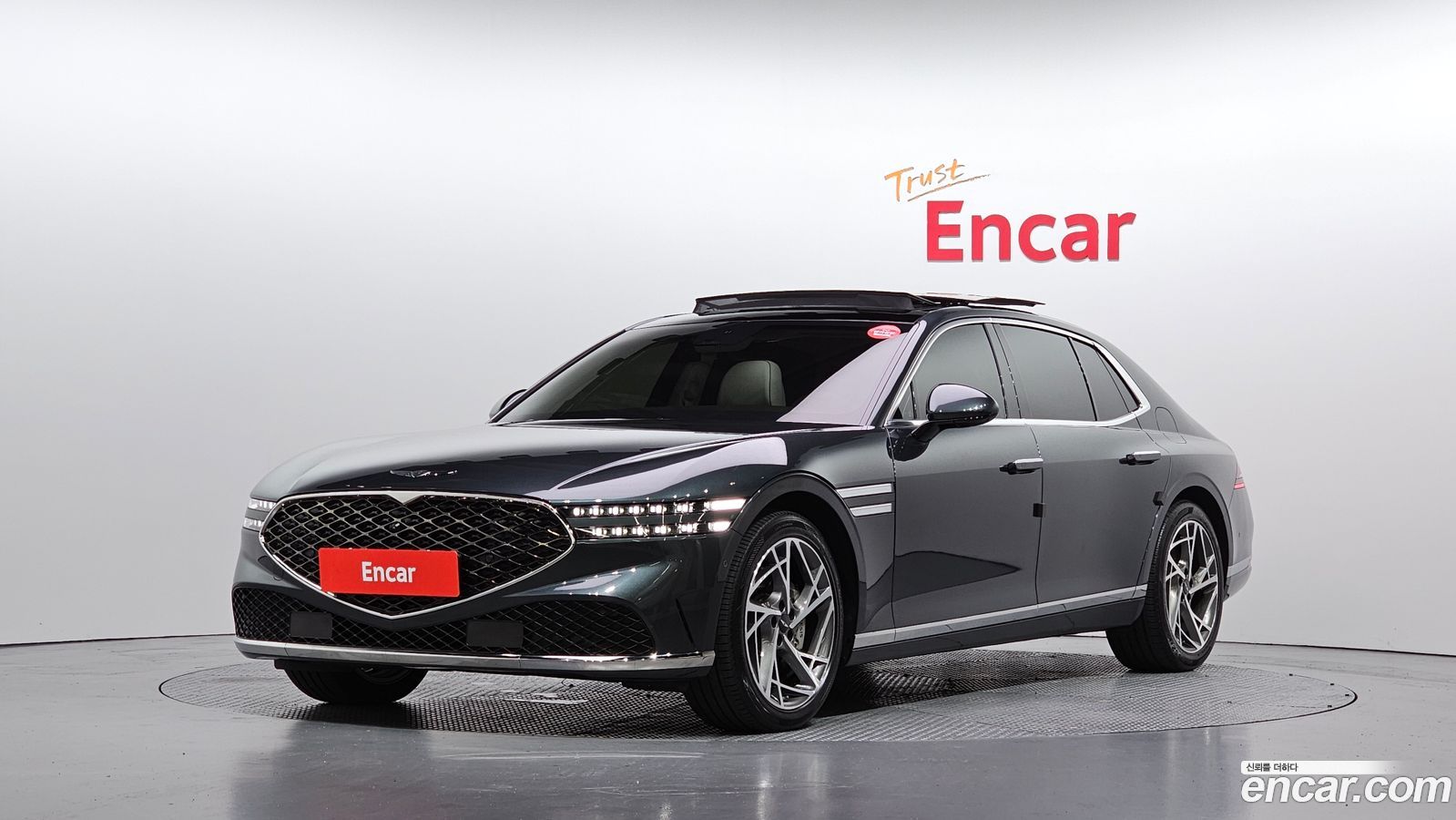 Genesis G90