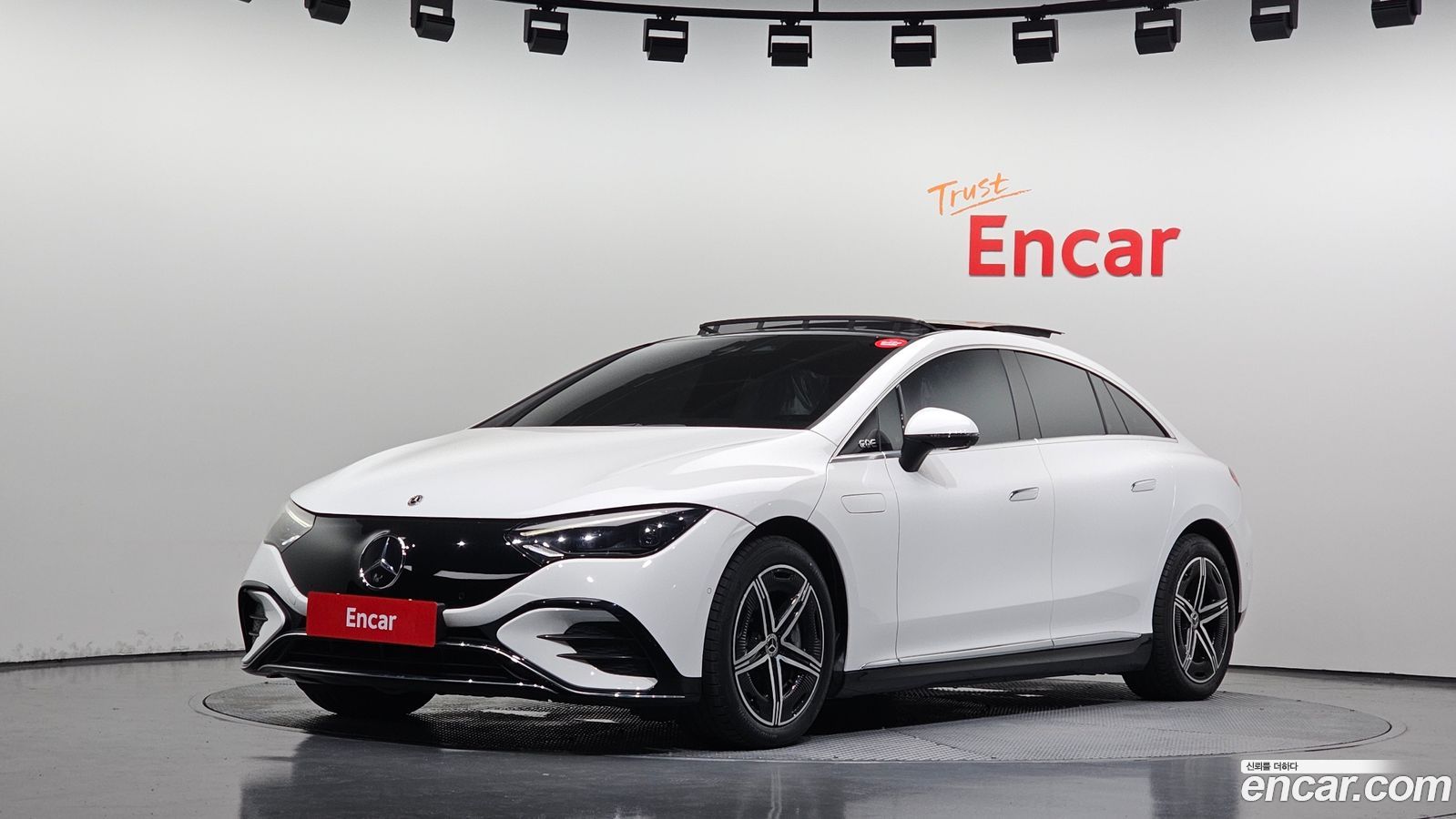 Mercedes-Benz EQE