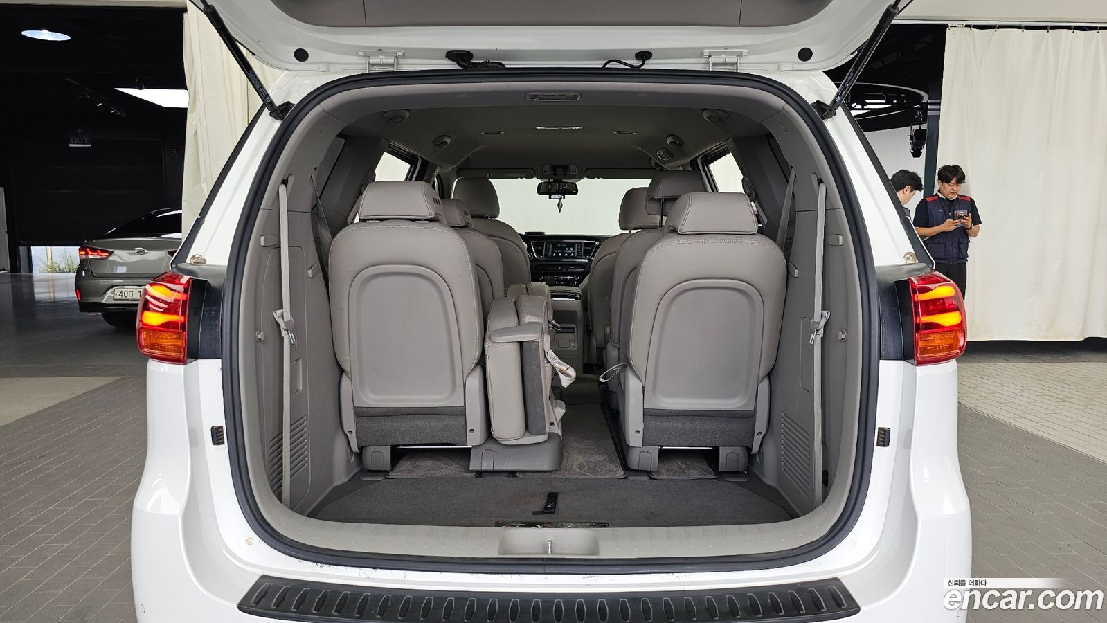 Kia Canival