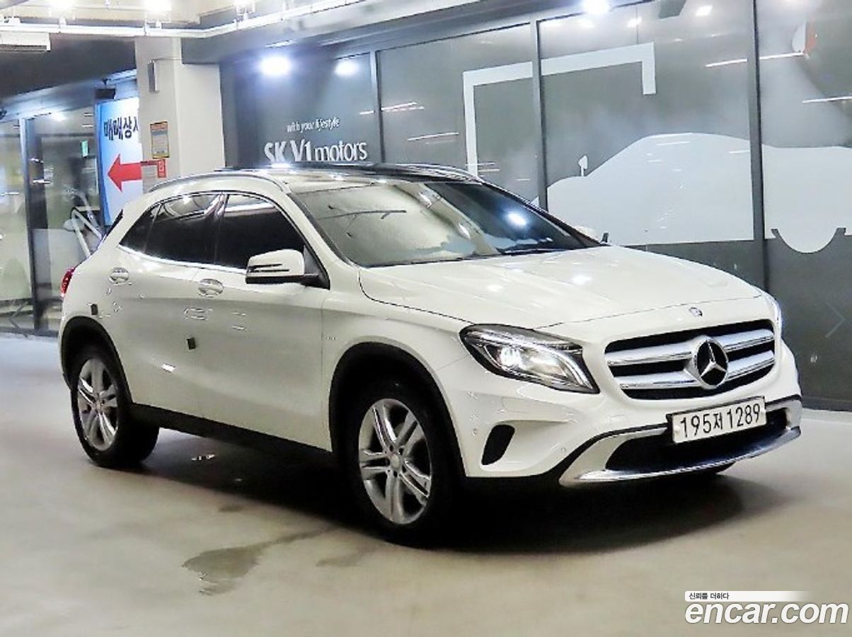 Mercedes-Benz GLA-Class