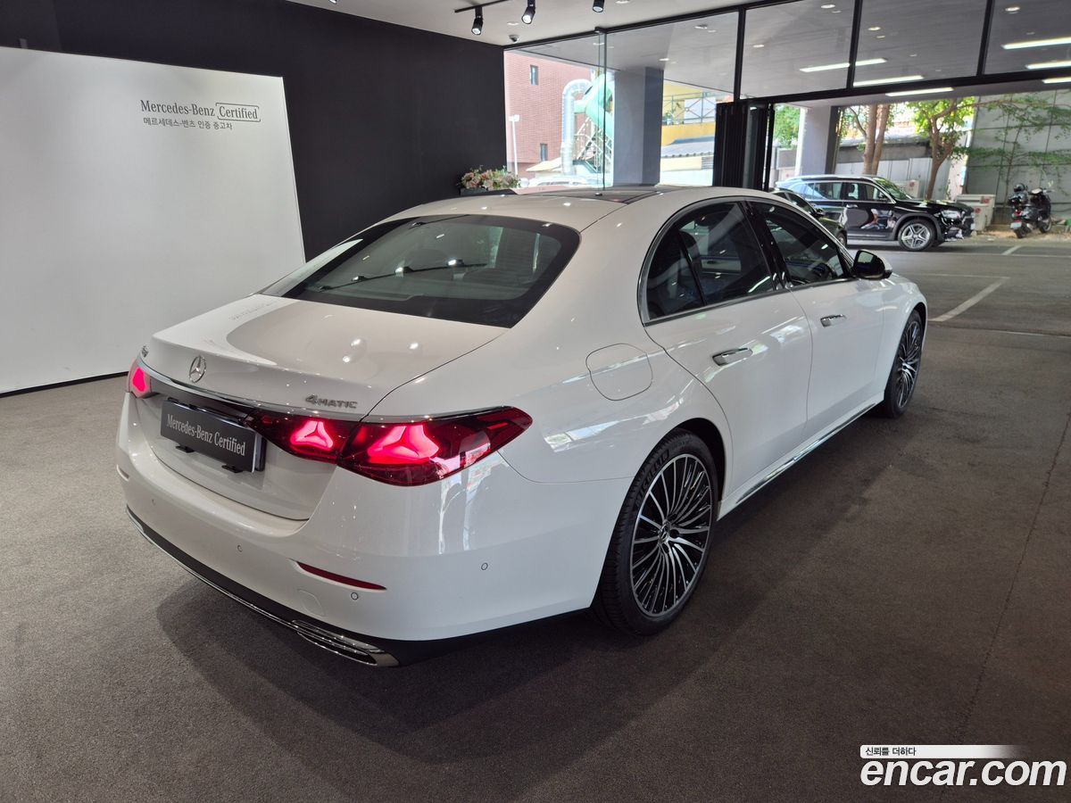 Mercedes-Benz E-Class