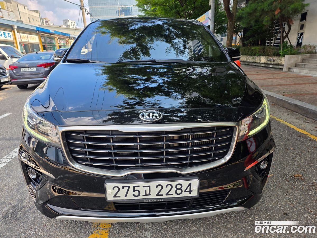 Kia Canival