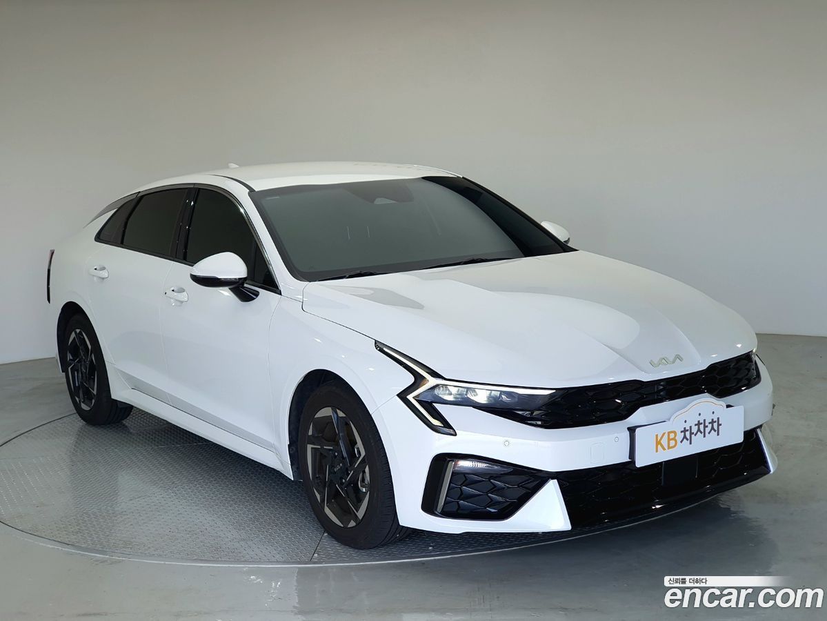 Kia K5 Mk3