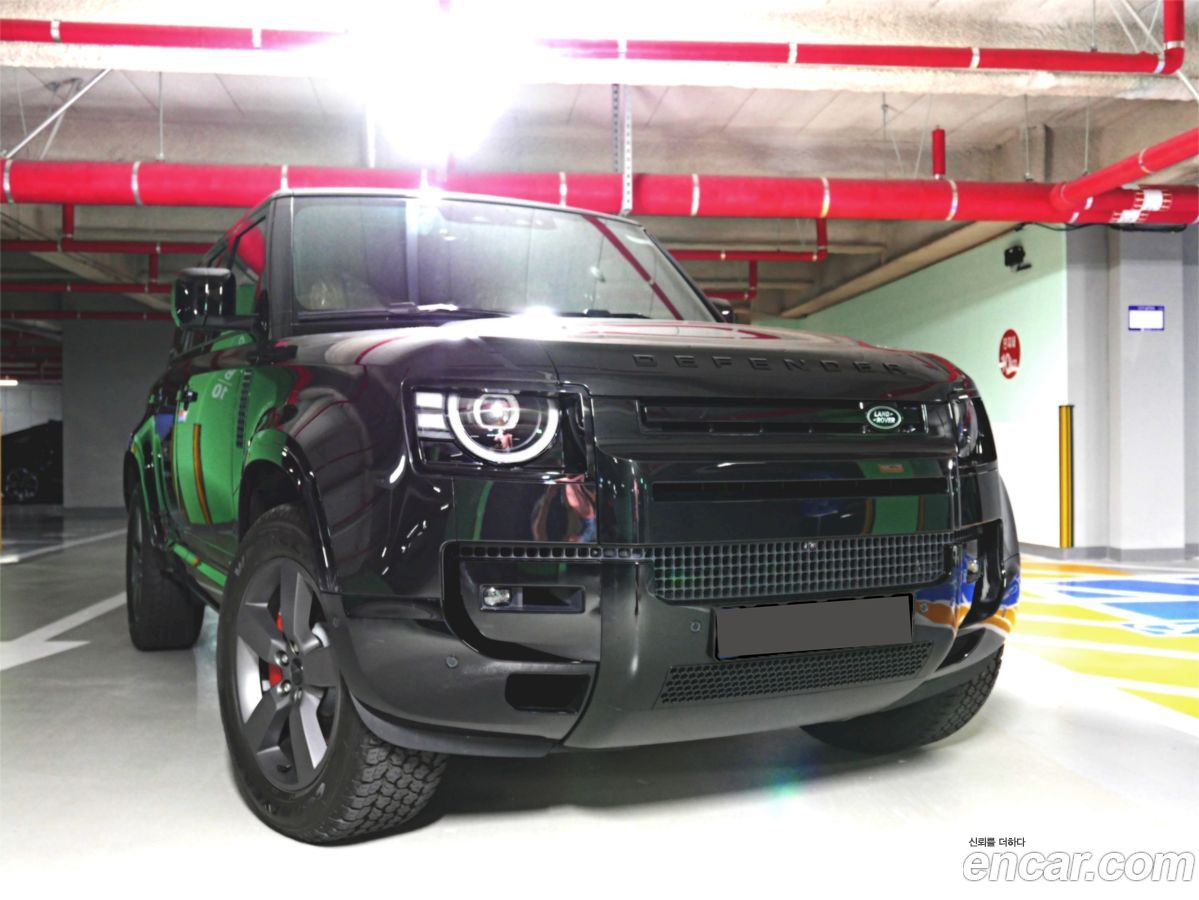 Land Rover Defender