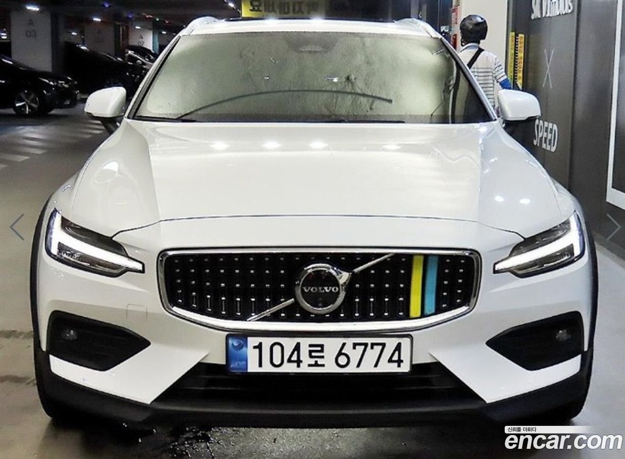 Volvo V60 Cross Country Mk2