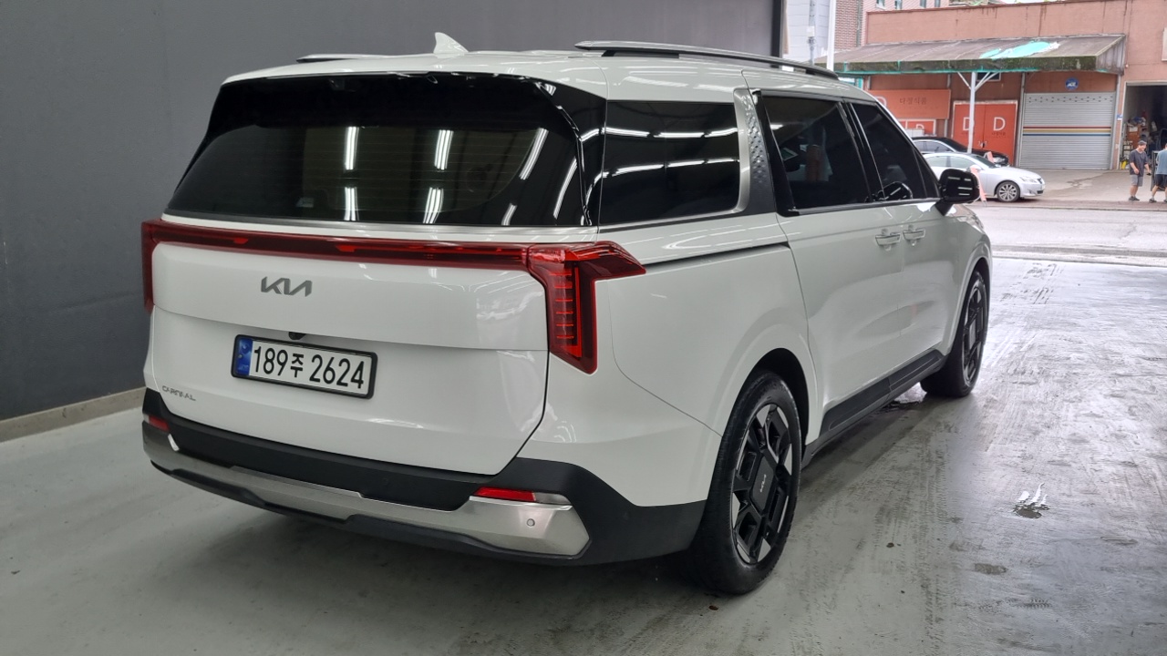 Kia Canival Mk4