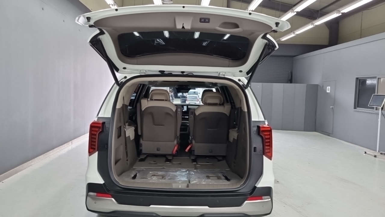 Kia Canival Mk4