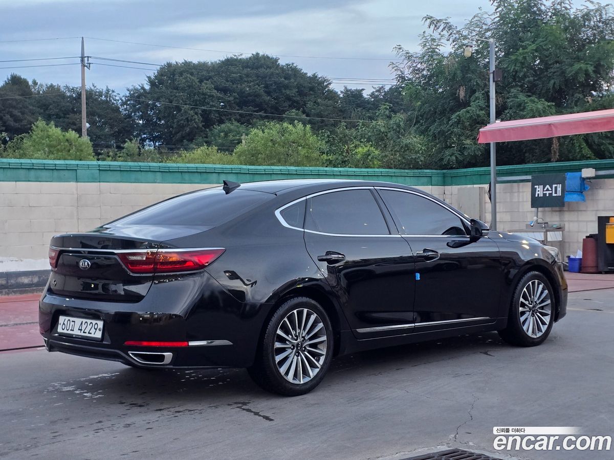 Kia K7