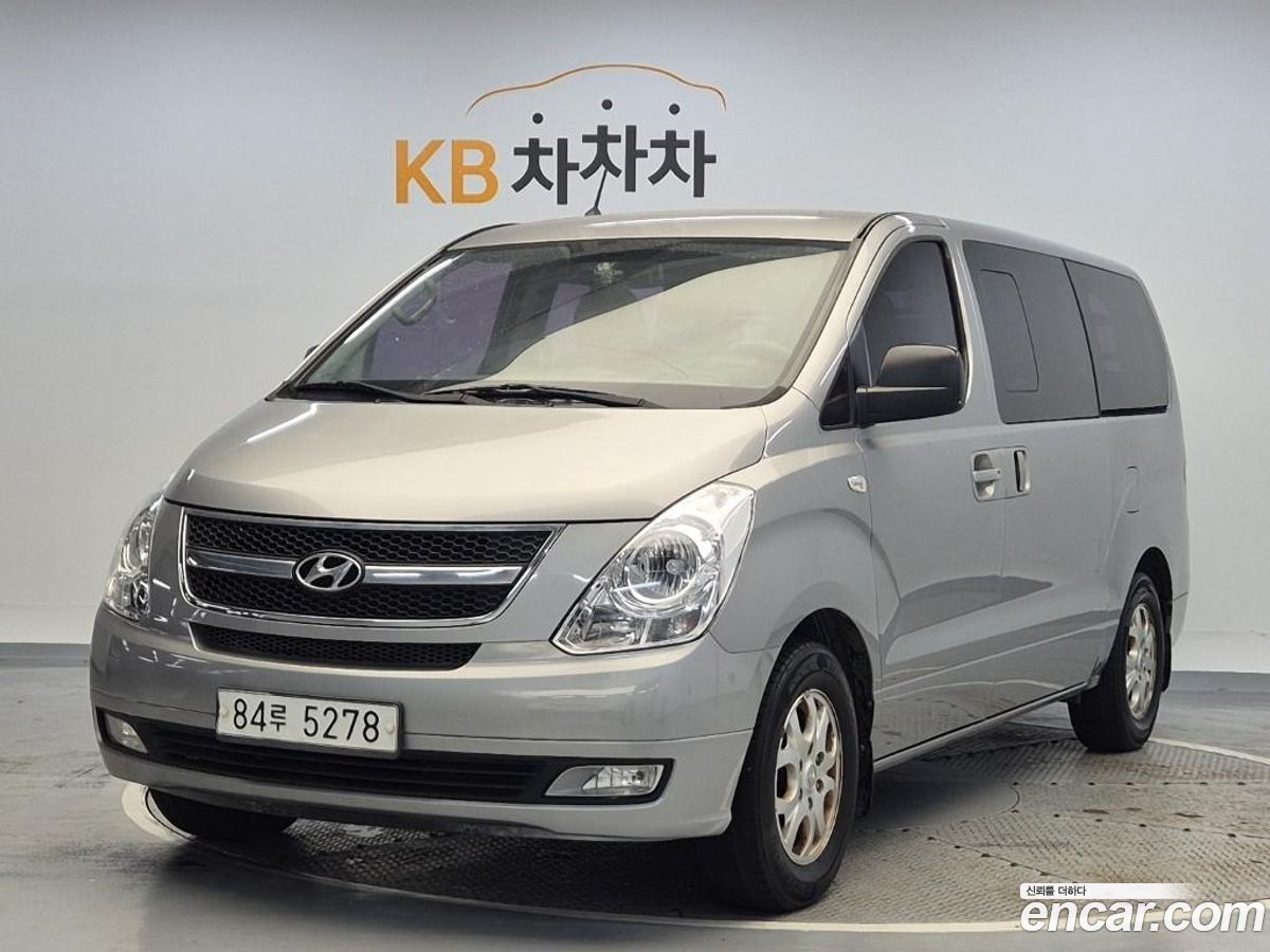 Hyundai Starex