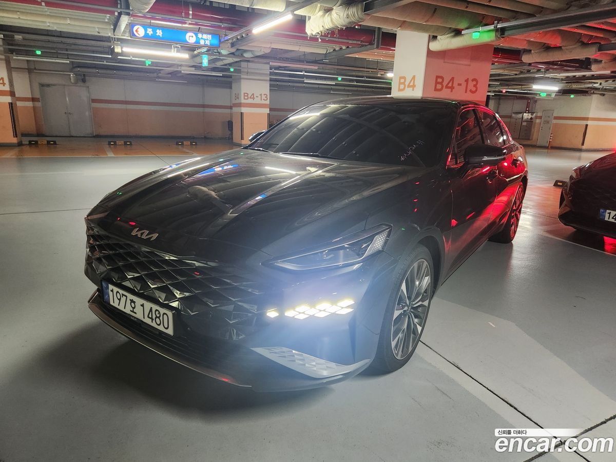 Kia K8