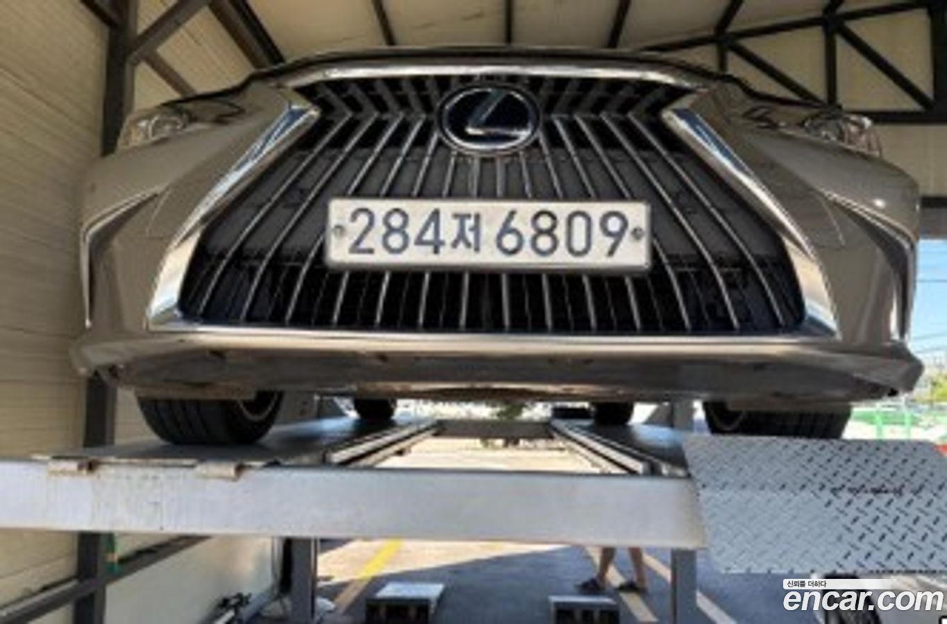 Lexus ES Mk7