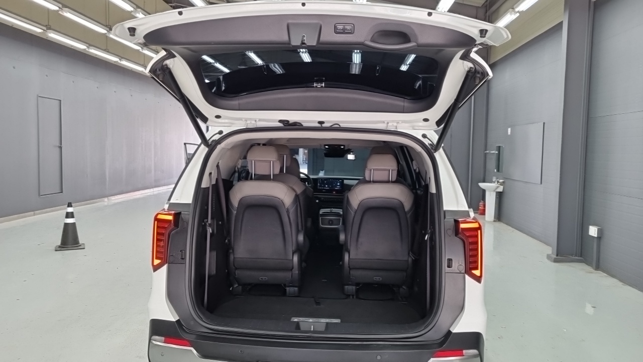 Kia Canival Mk4