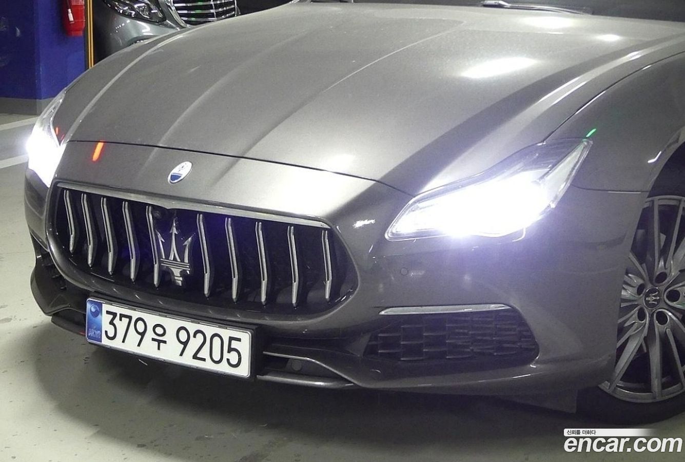 Maserati Quattroporte