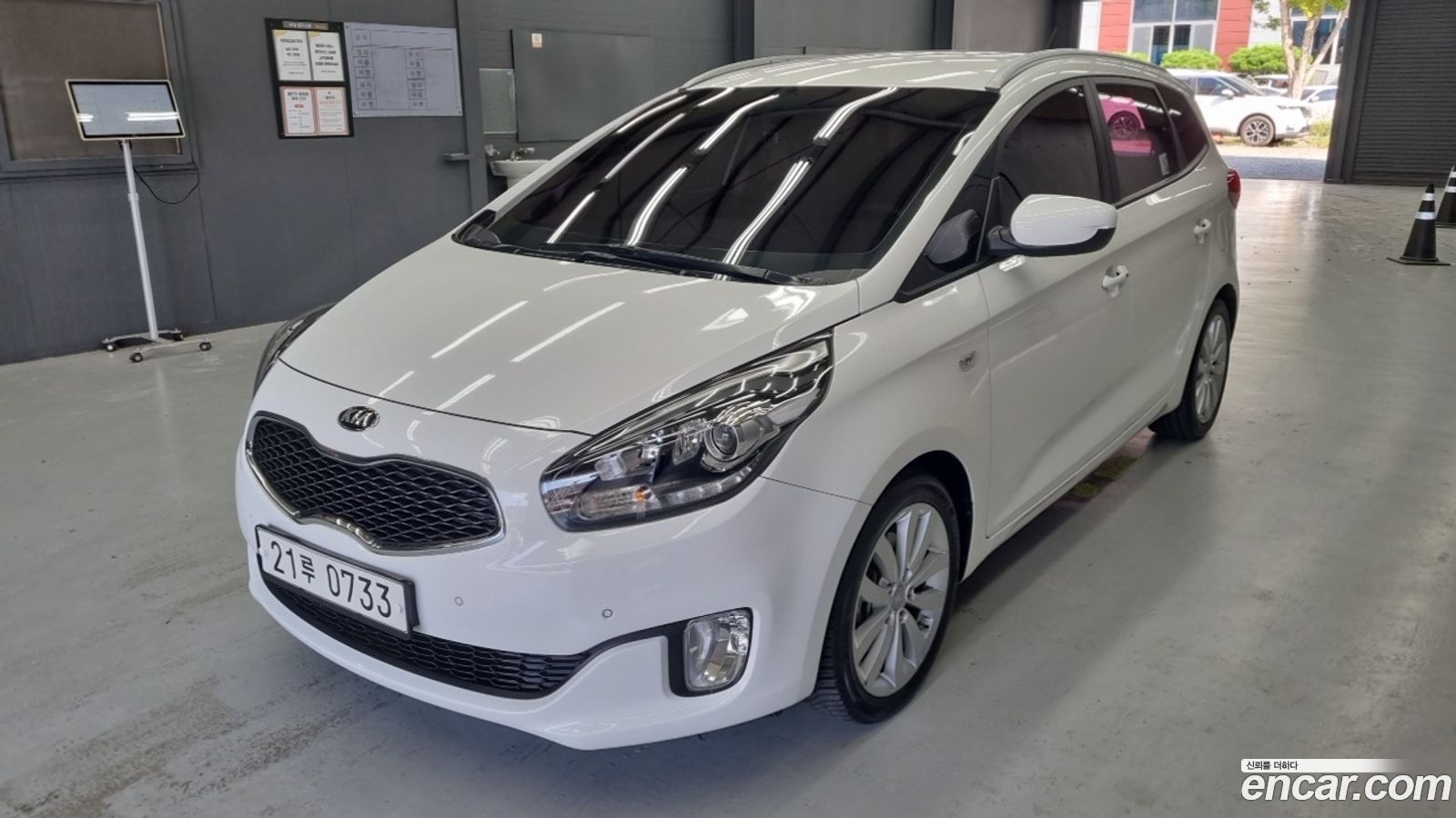 Kia Carens