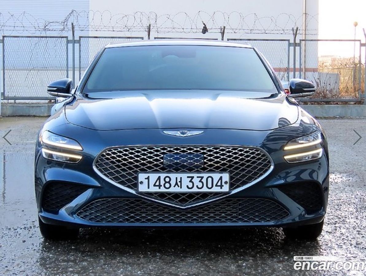 Genesis G70