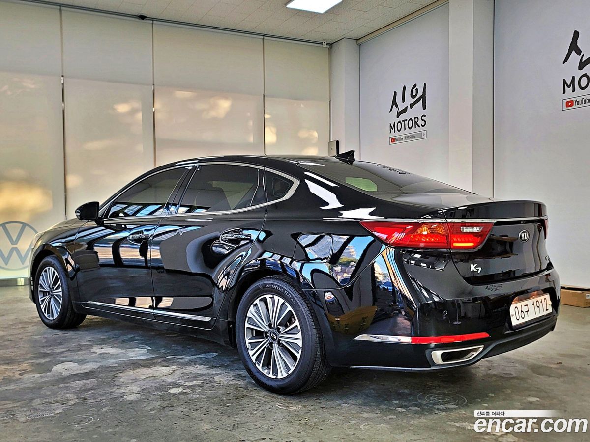 Kia K7