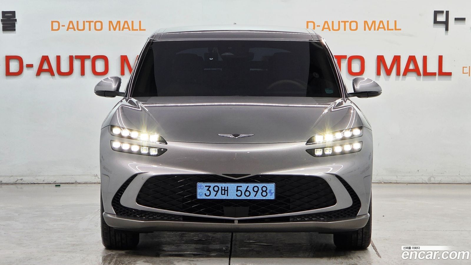 Genesis GV60