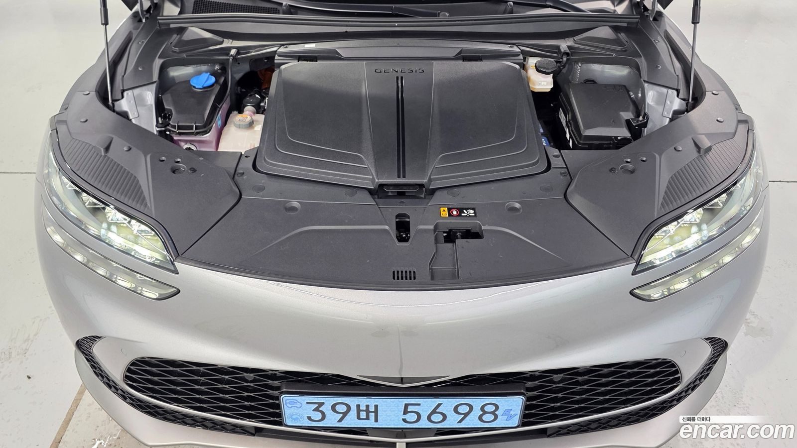 Genesis GV60