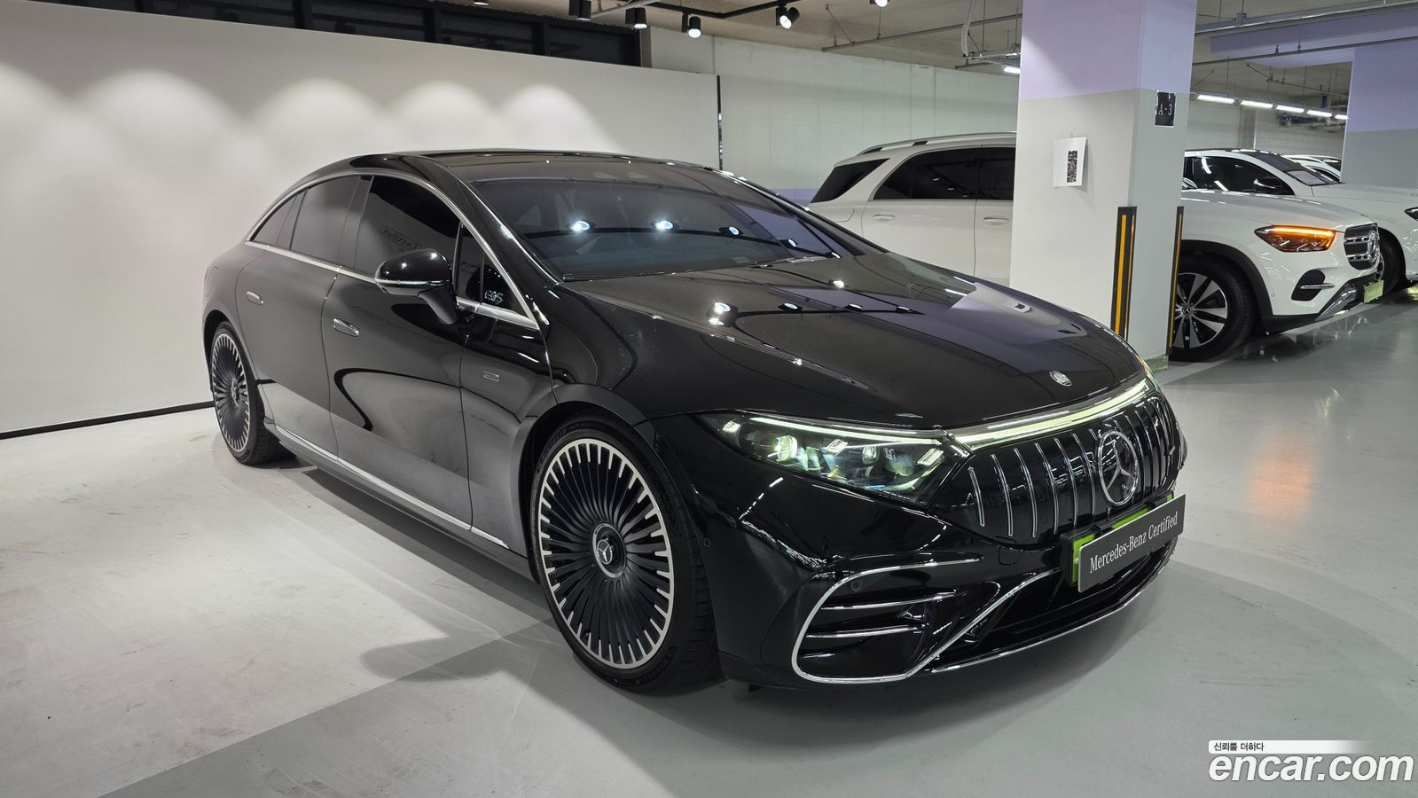 Mercedes-Benz EQS