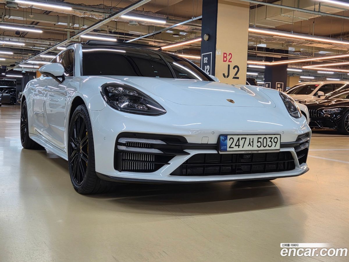 Porsche Panamera
