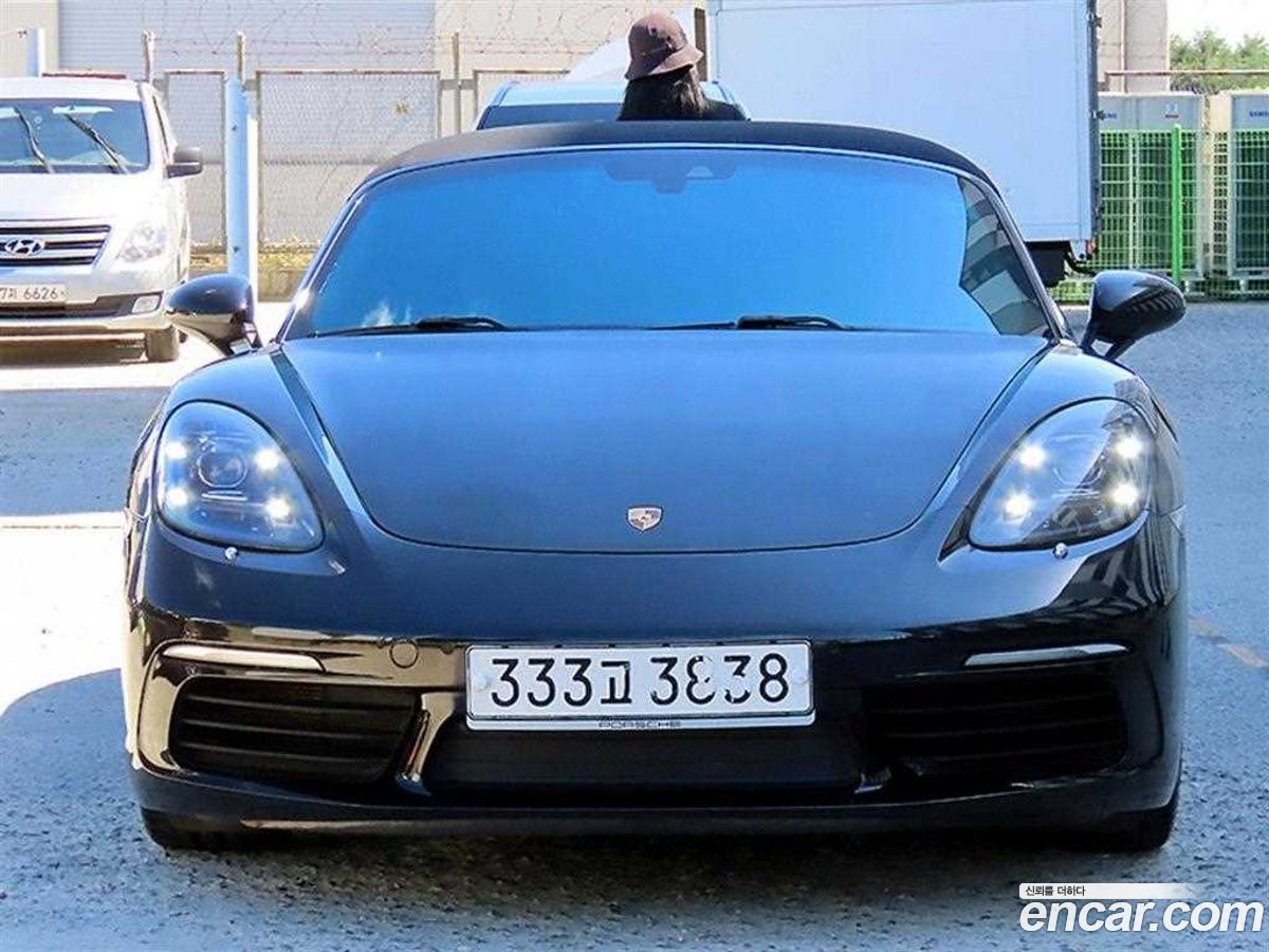 Porsche 718