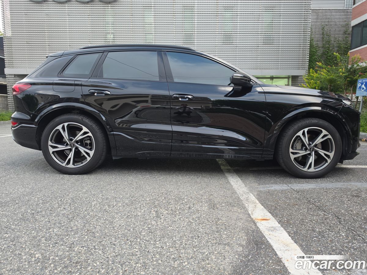 Audi Q6 e-tron