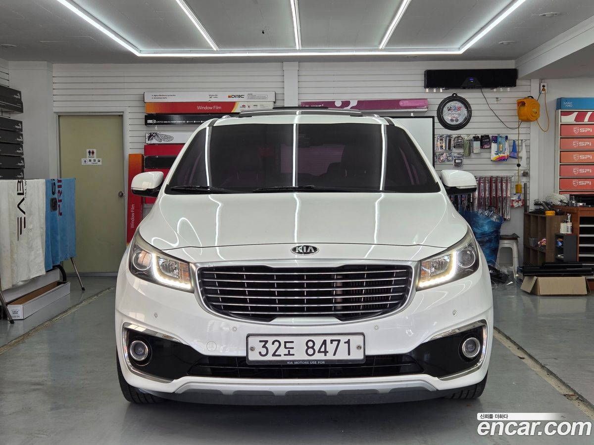 Kia Canival