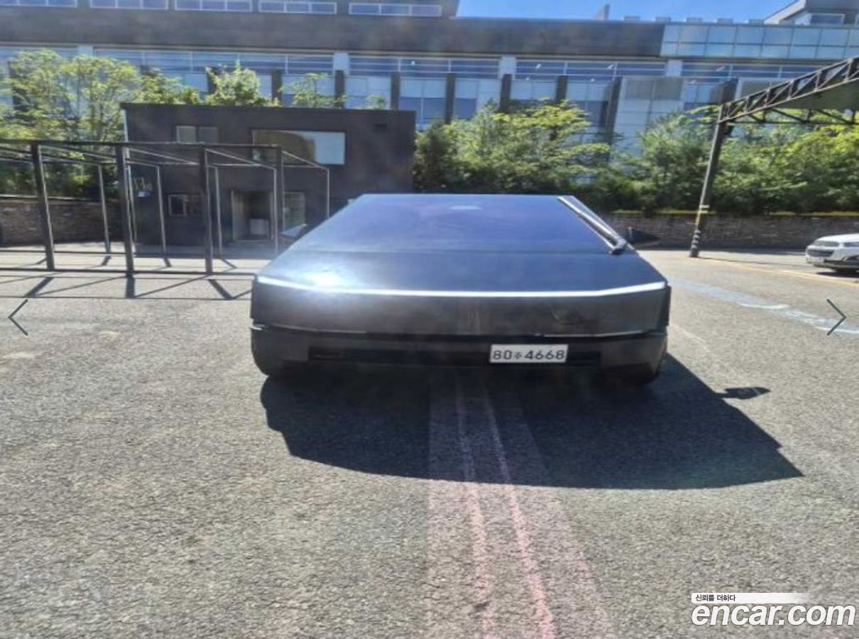 Tesla Cybertruck