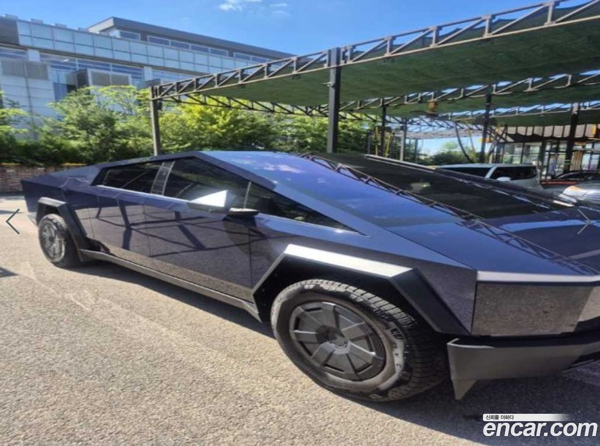 Tesla Cybertruck