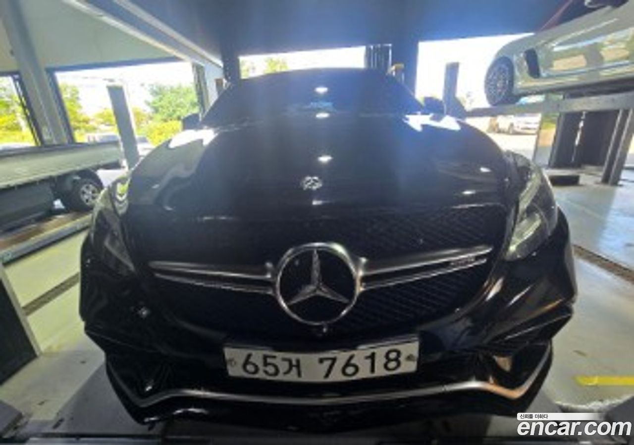 Mercedes-Benz GLE-Class
