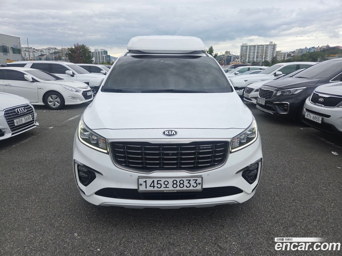 Kia Canival