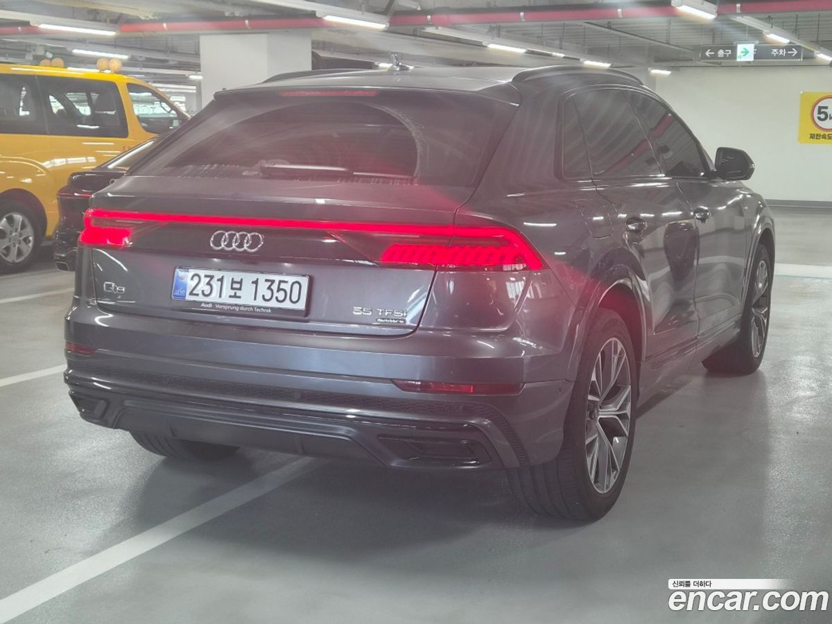 Audi Q8