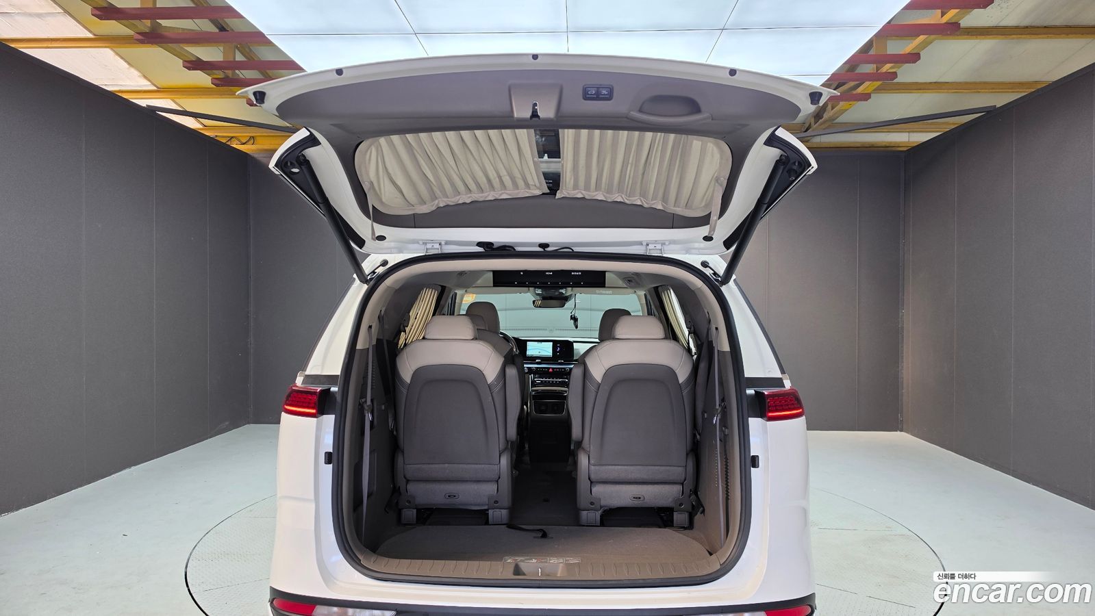 Kia Canival Mk4