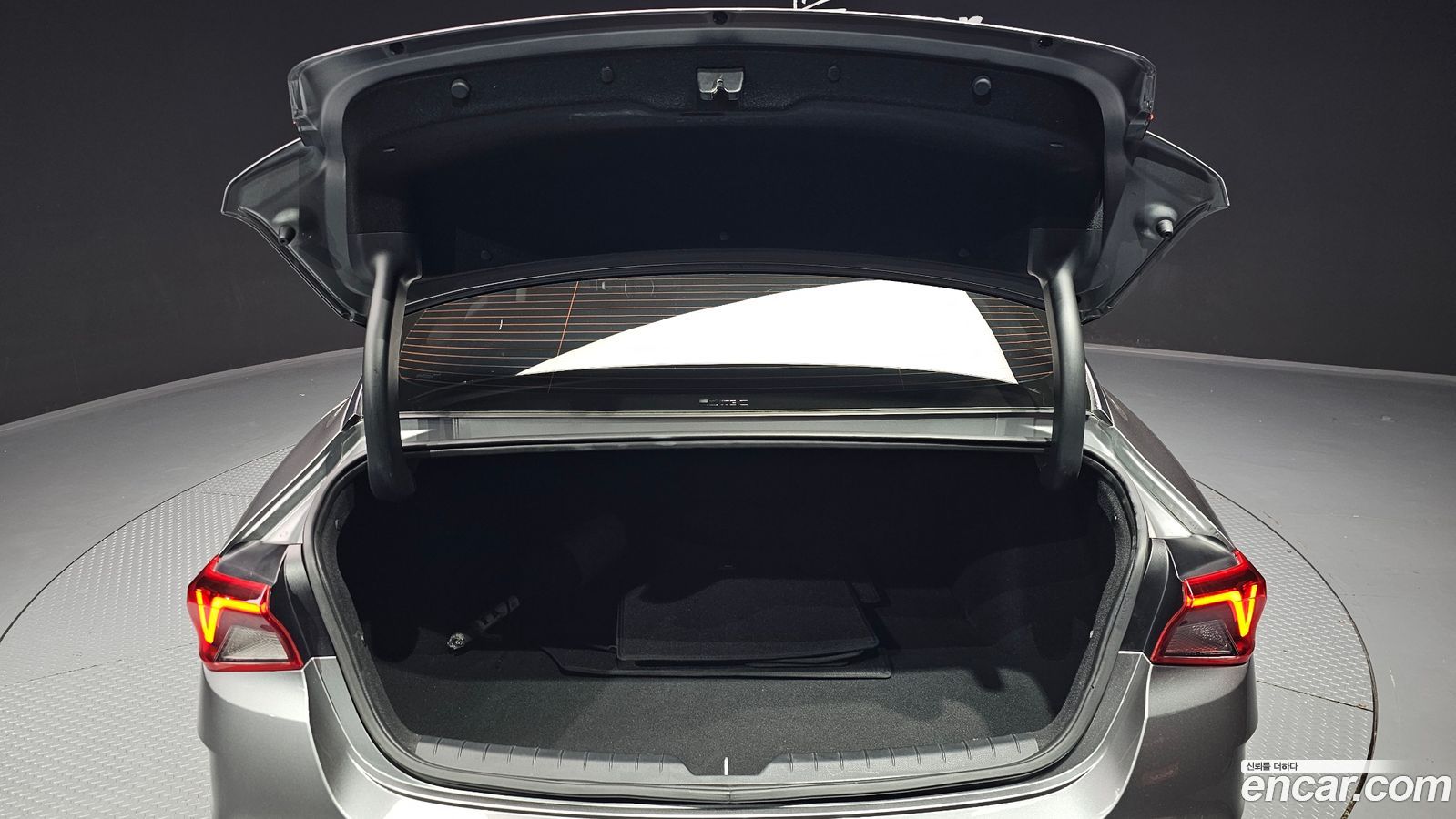 Kia K5 Mk3