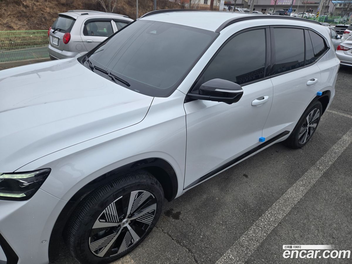 Renault-KoreaSamsung Grand Koleos