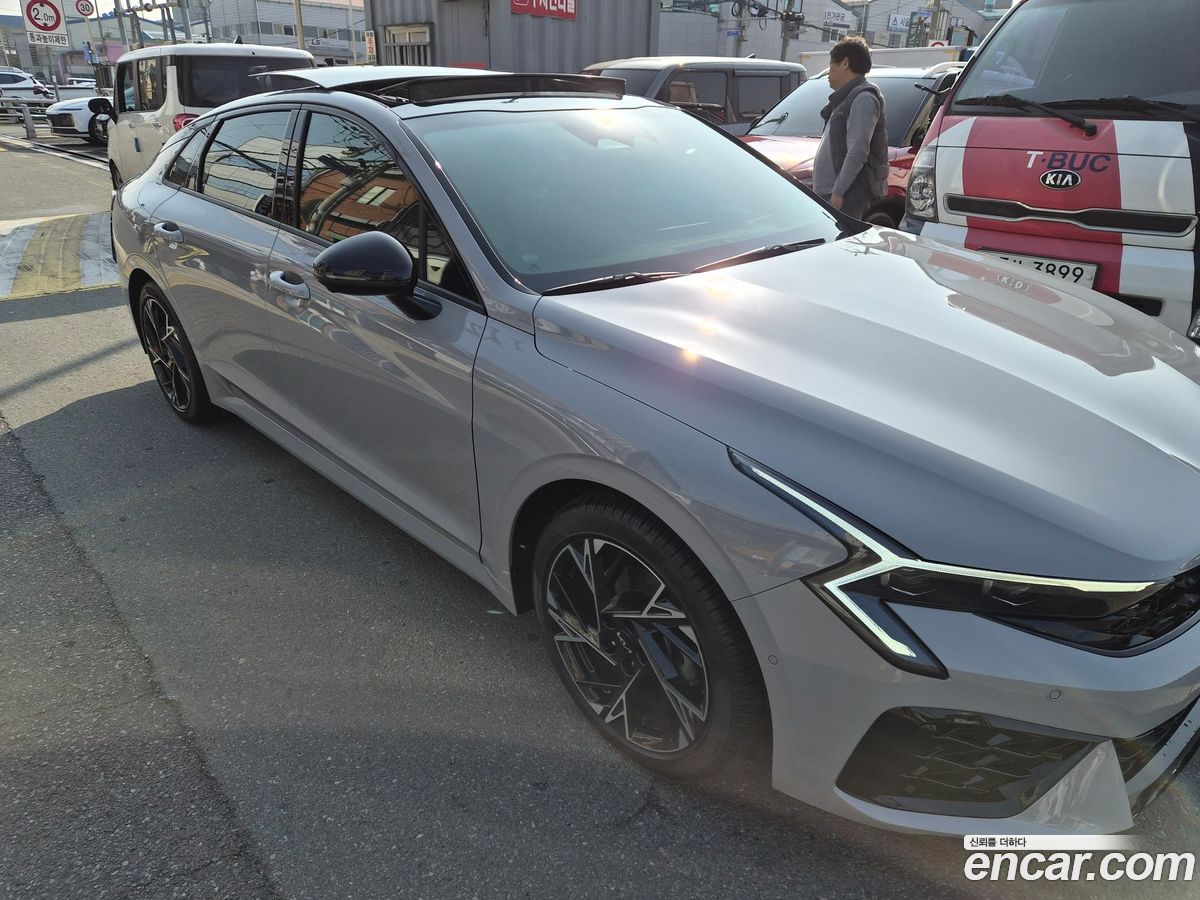 Kia K5 Mk3
