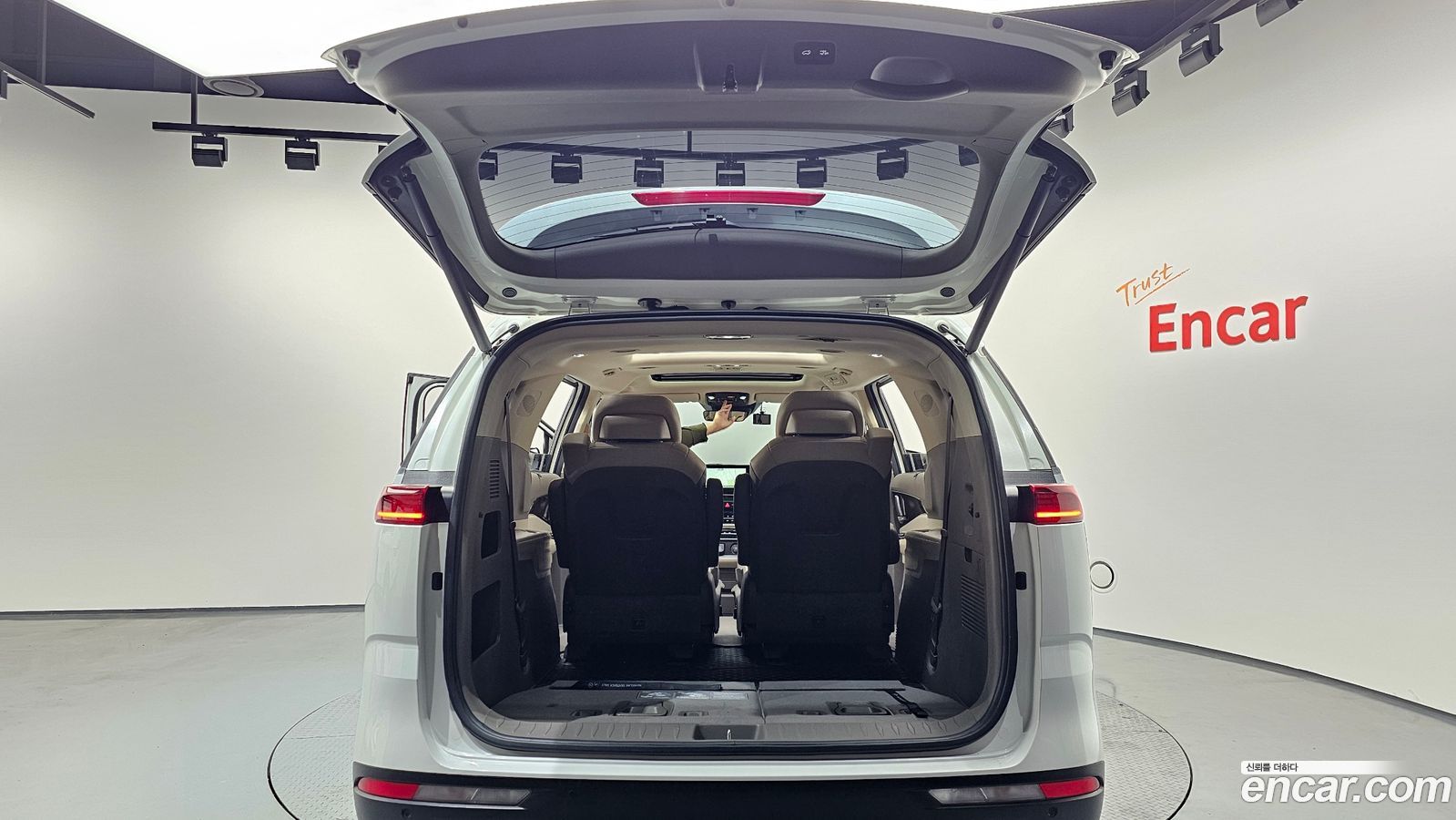 Kia Canival Mk4