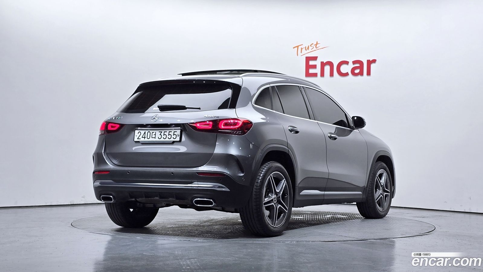 Mercedes-Benz GLA-Class
