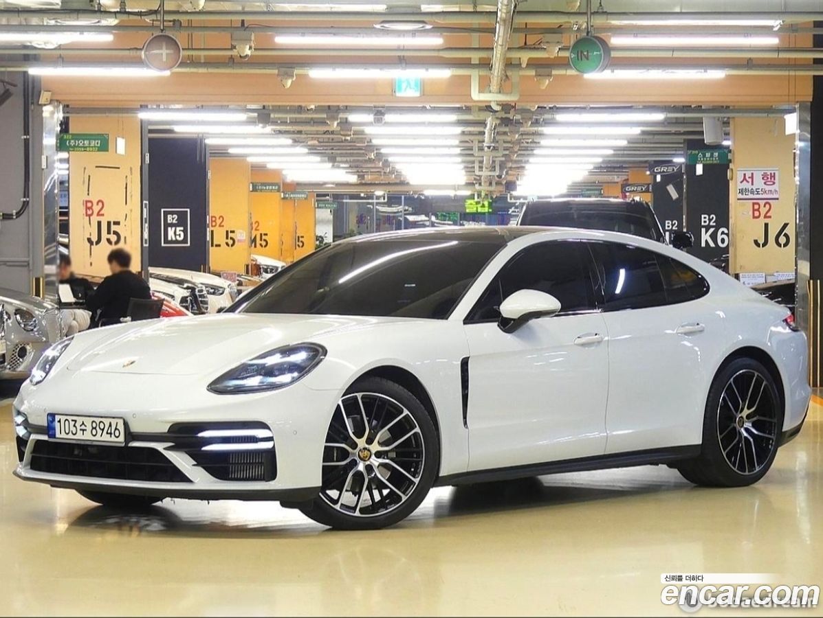 Porsche Panamera