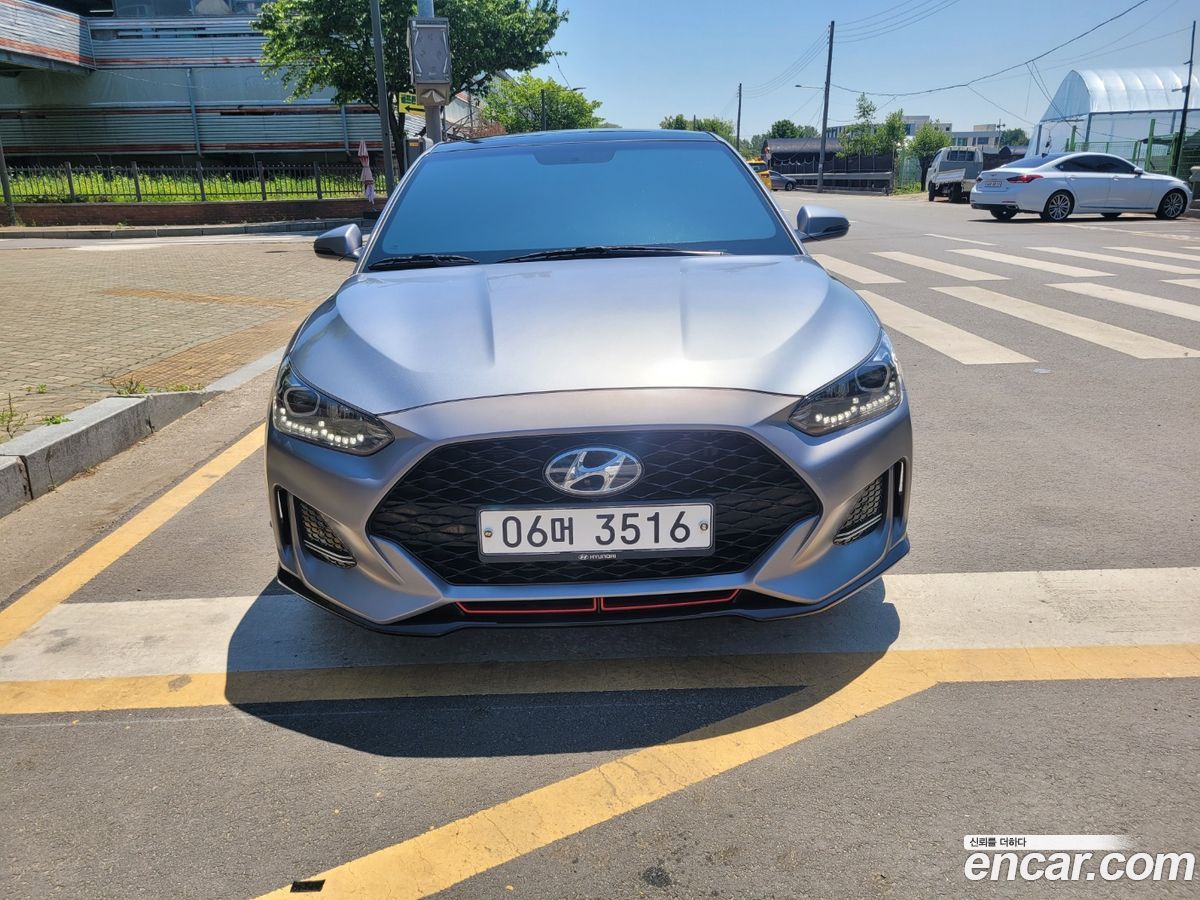 Hyundai Veloster